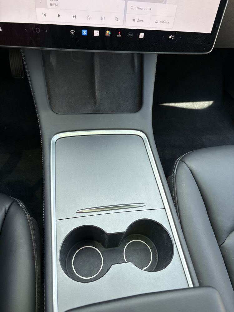 Tesla model 3 long range 82kwt 2022 рік