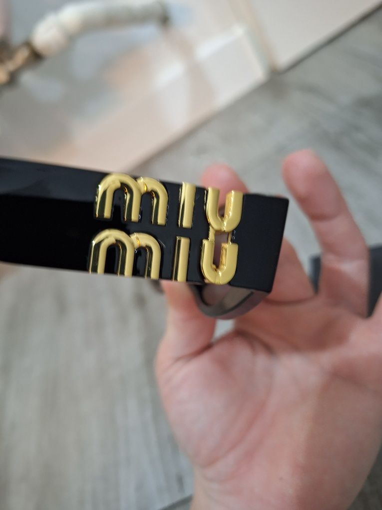 Miu miu okulary przeciwsłoneczne