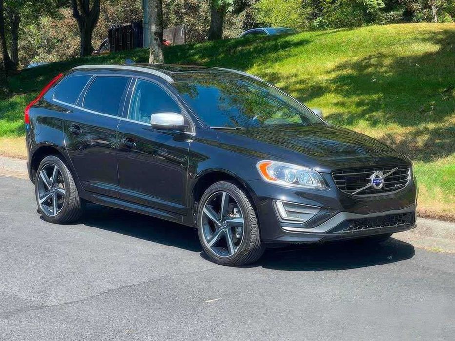 Volvo XC60 T6 R-Design Platinum      2015
