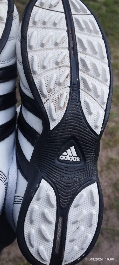 Super adidaski korki