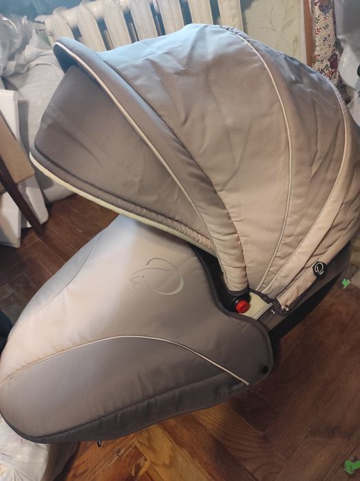 Коляска Zippy Ria 3 в 1, люлька, авто люлька, прогулянка
