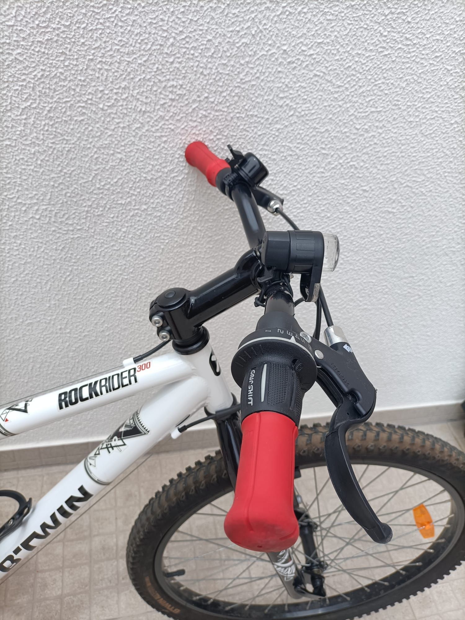 Bicicleta Btwin rockrider 300