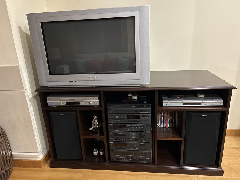 Móvel para televisão