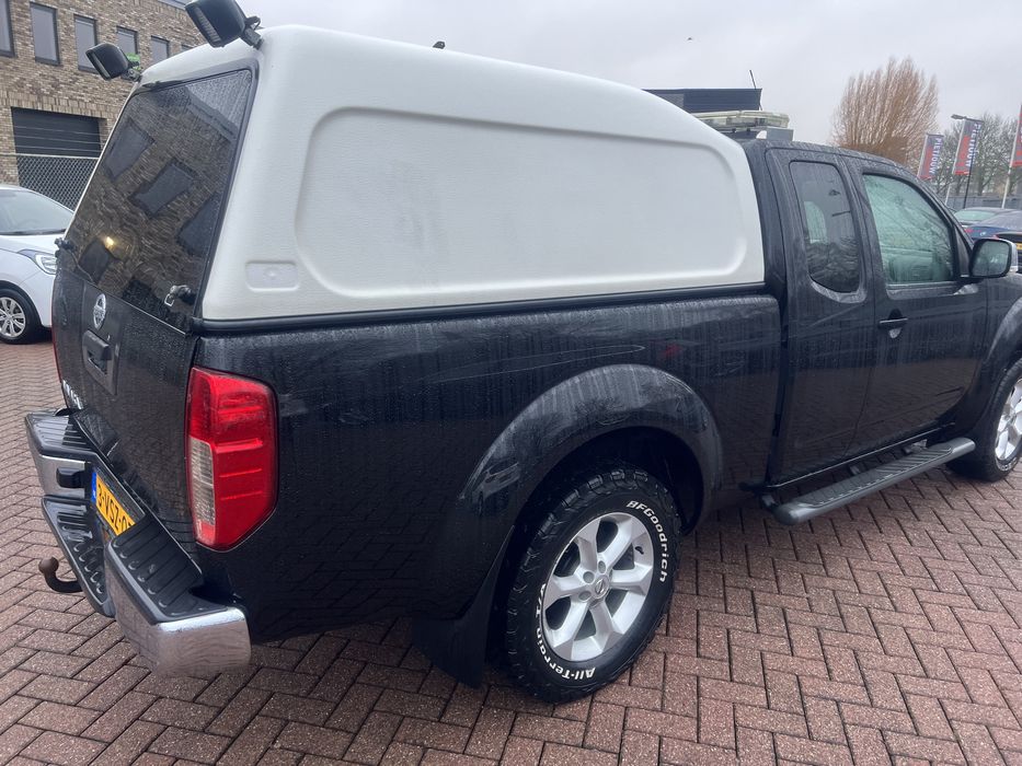 Nissan Nawara 2.5 tdi 2007 рік