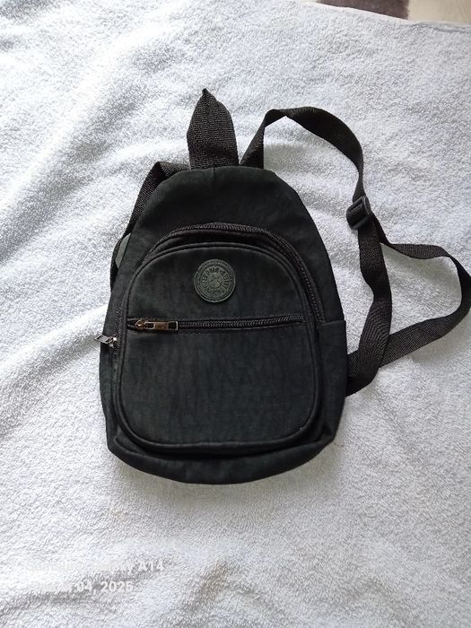 Барсетка на плече