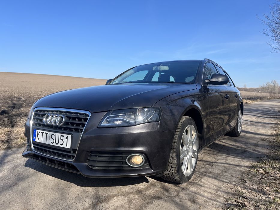 Стекло Audi A4 B8 2010 рік скло. Универсал. Правое левое заднее, перед
