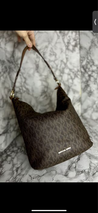 Сумка кожаная Michael Kors оригинал в идеальном состоянии