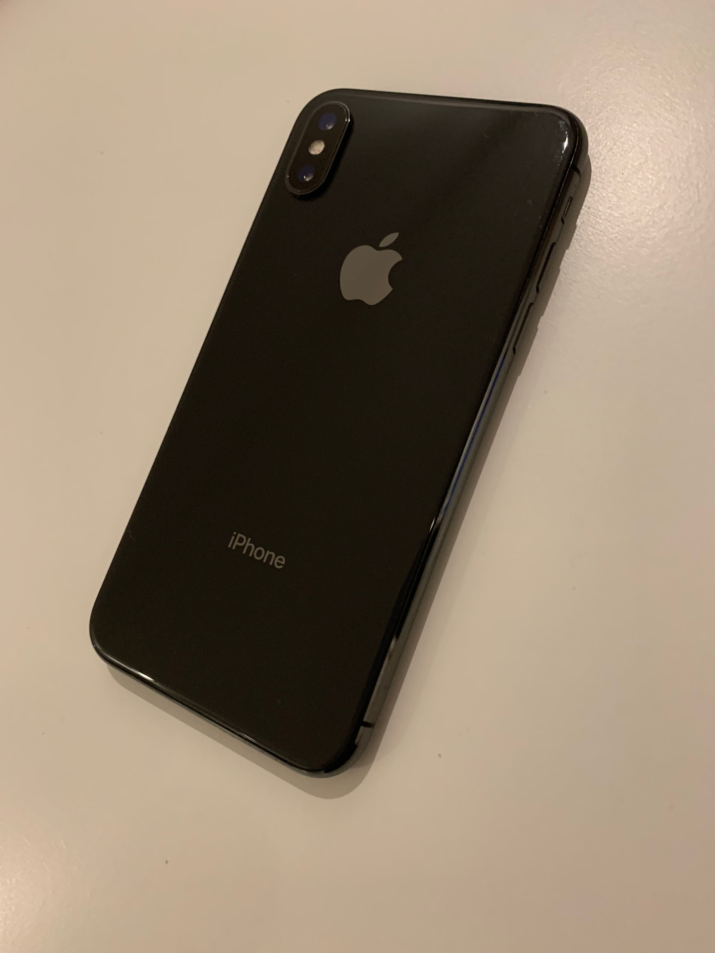 iPhone X 64 GB PRETO