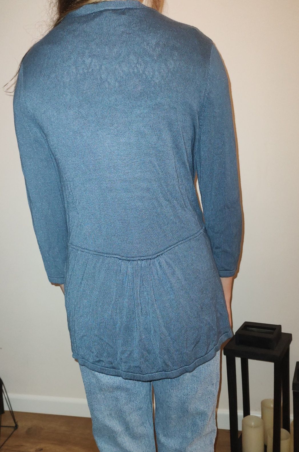 nowy sweter narzutka kardigan niezapinany niebieski 34/36 XS/S