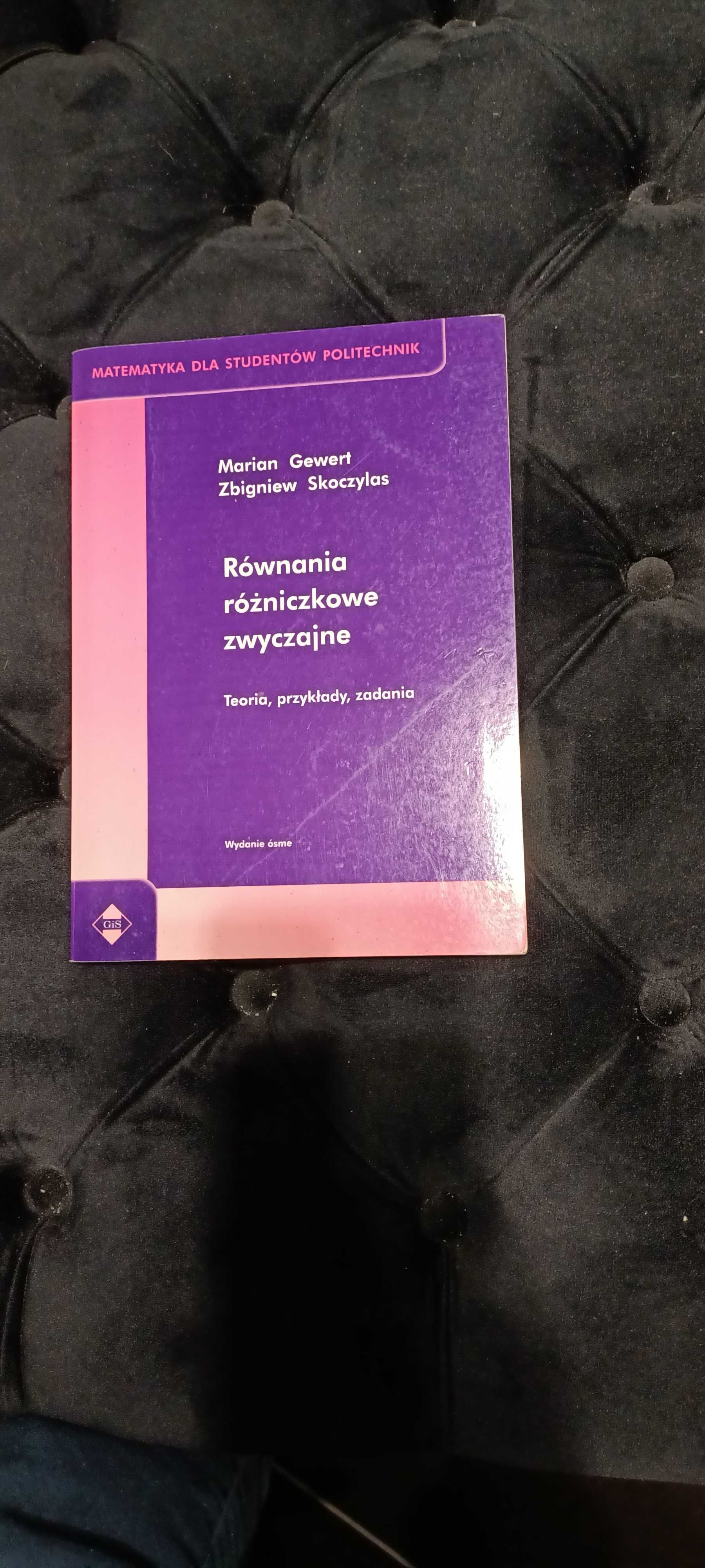 Równania różniczkowe zwyczajne - teoria przykłady