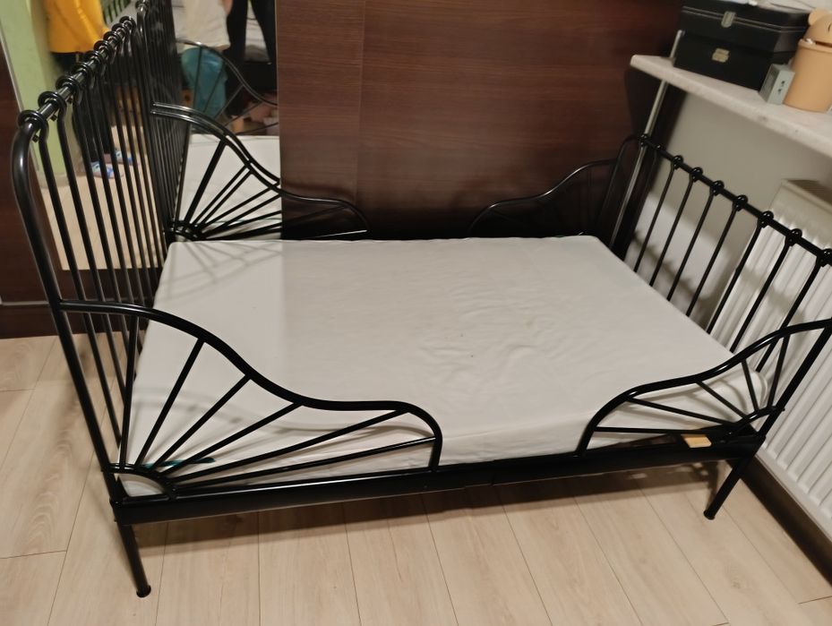Ikea Minnen Łóżko Rosnące Czarne + Materac