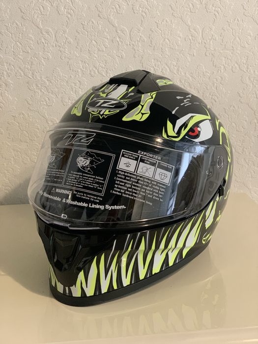 Продам мотошлем