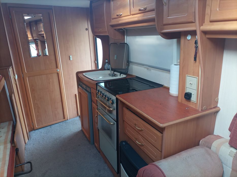 Przyczepa kempingowa Fleetwood Colchester 2006 namiot 4/5 osób