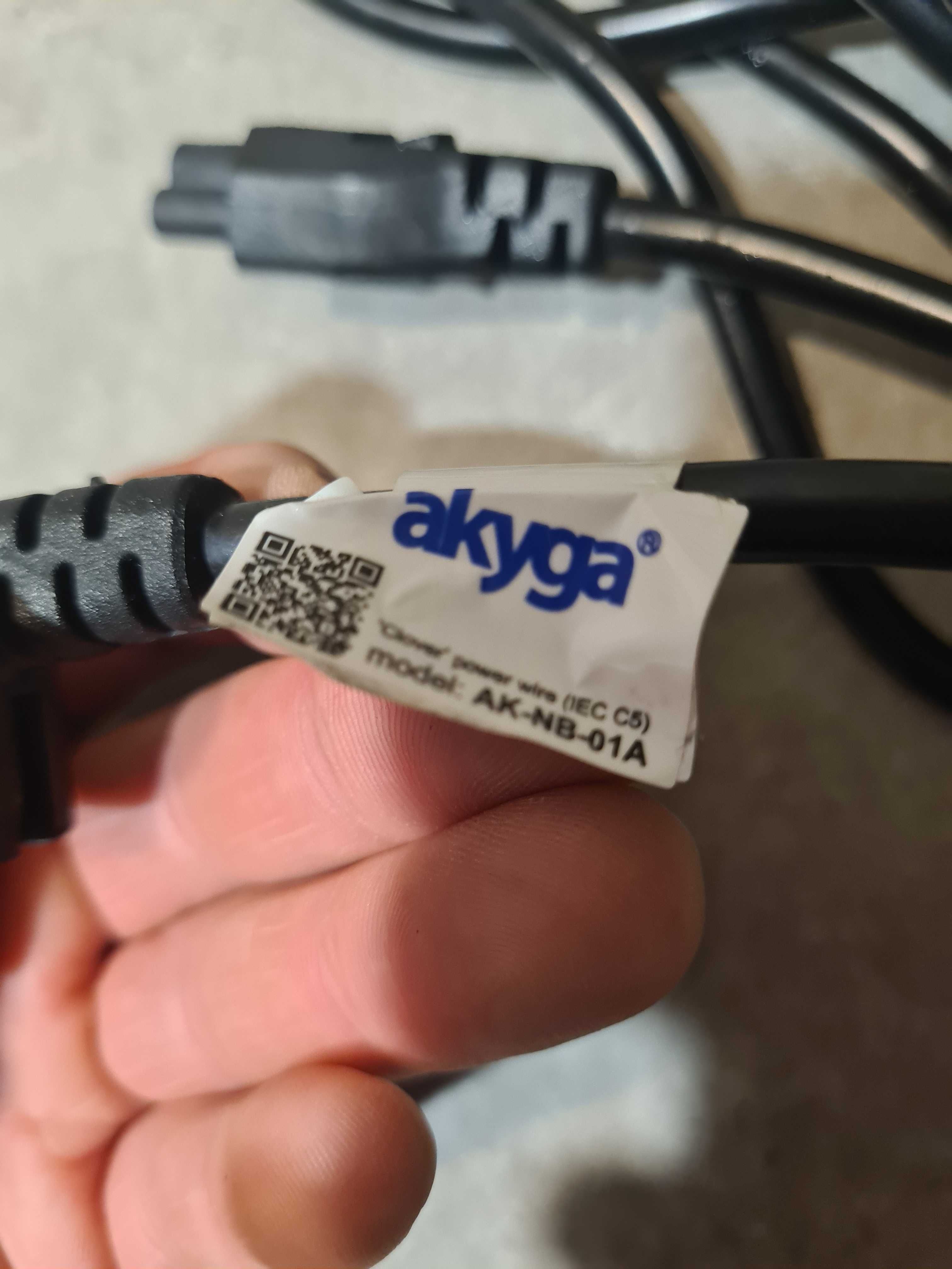 Kabel zasilający sieciowy 1,5m koniczynka Akyga