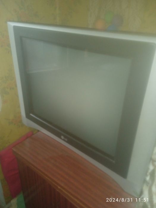 Продам телевізор LG
