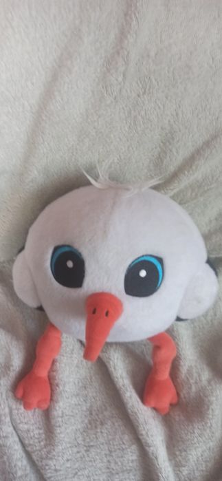 Maskotka bocian z serii Biedronki