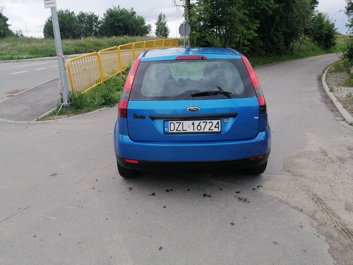 Ford Fiesta 5d. 1.3ben. SPRAWNA KLIMA