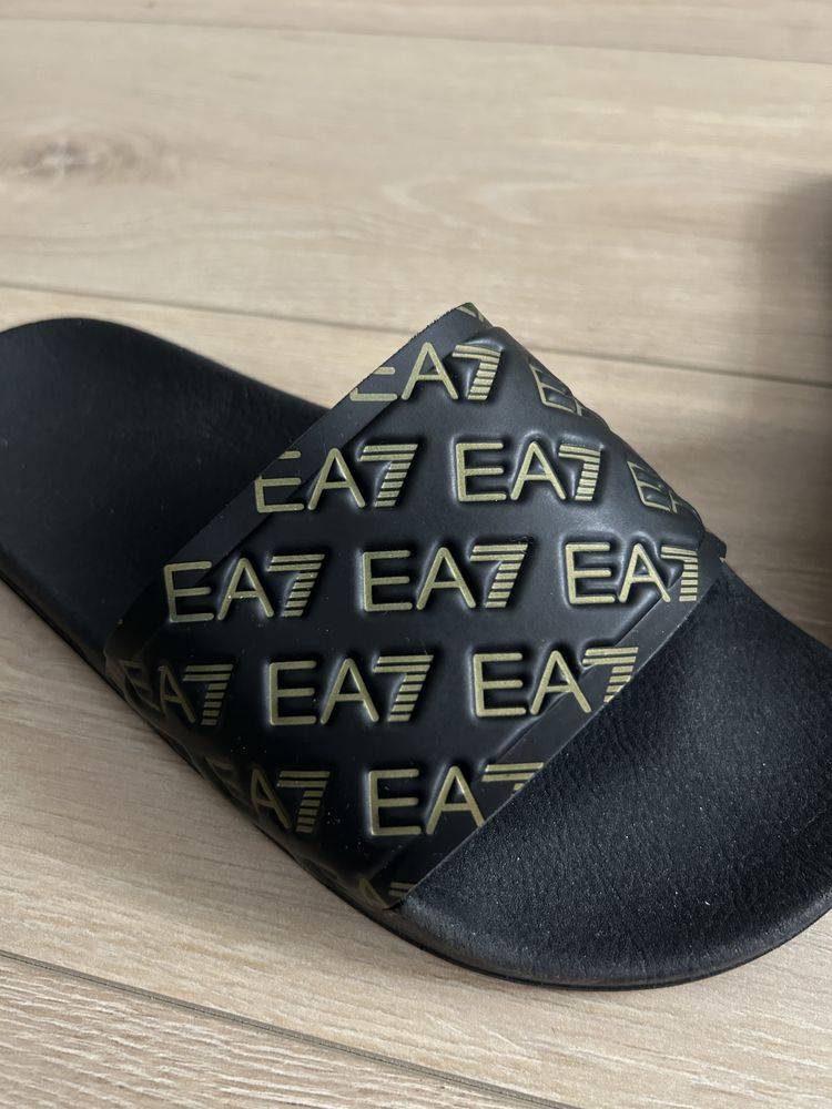 Nowe klapki Emporio Armani rozm 38