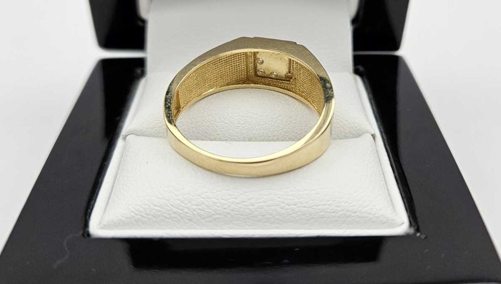 Przepiękny Złoty Sygnet z Cyrkonią 5,75g P585 R25