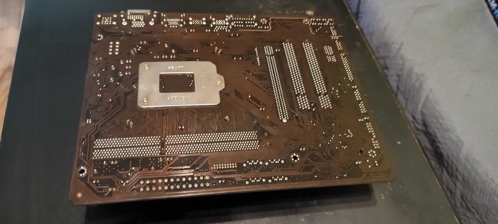 GIGABYTE H81M-HD3 + I3-4150 3.50GHZ