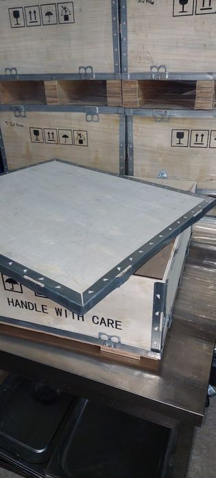 Skrzynie transportowe pudlo paczka na narzędzia do transportu