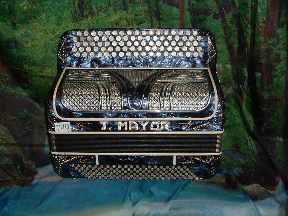 Avenda Acordeao G , N. 740