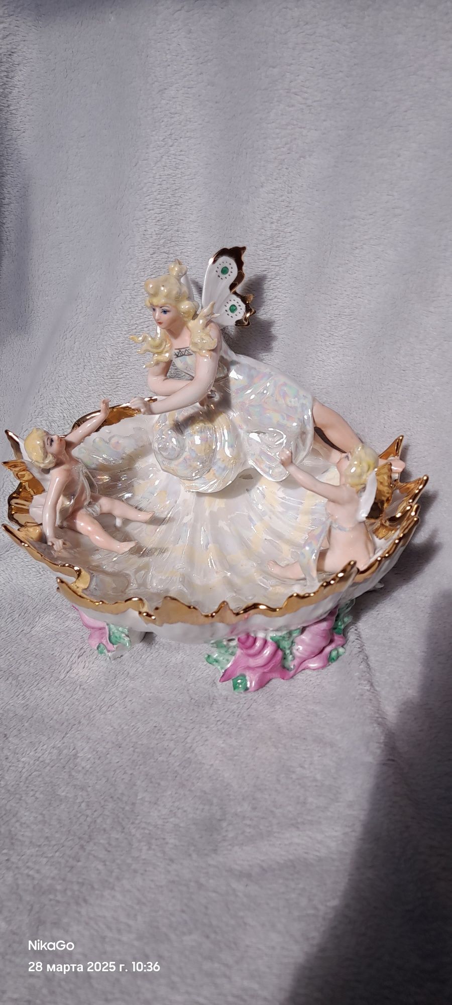 Ажурная Конфетница
