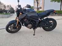 Honda cb650R semi nova