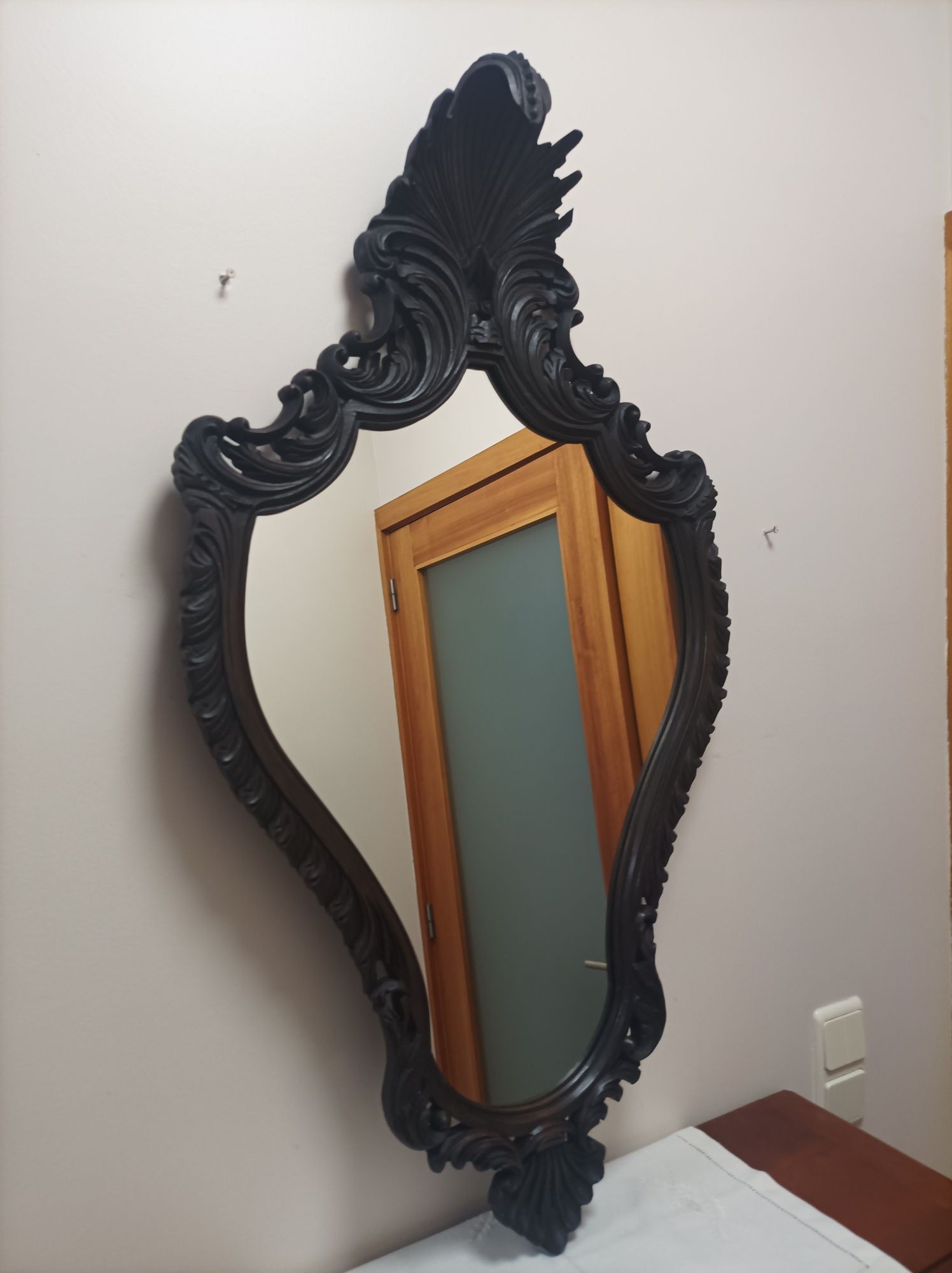 Moldura muito antiga restaurada estilo D José