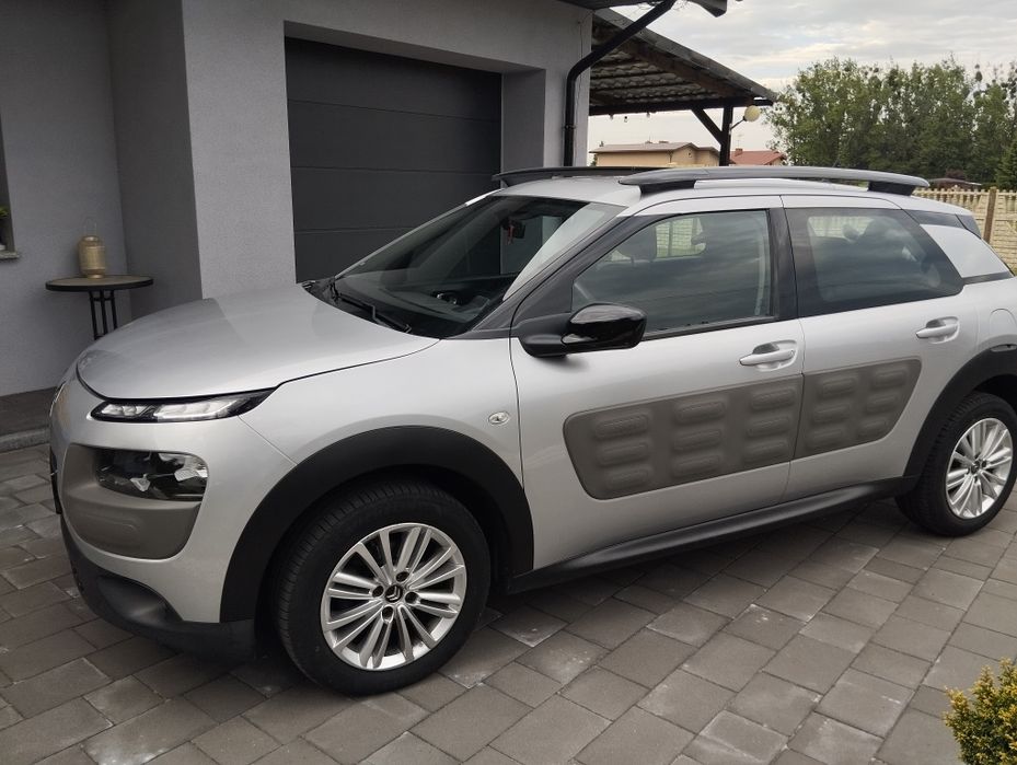 Citroen C4 cactus 1.2 niski przebieg klima
