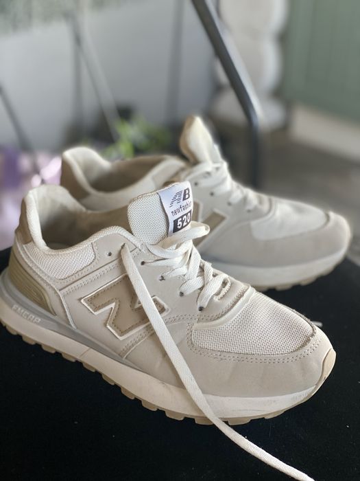 Кросівки 39р демі дуже зручні та мʼякі