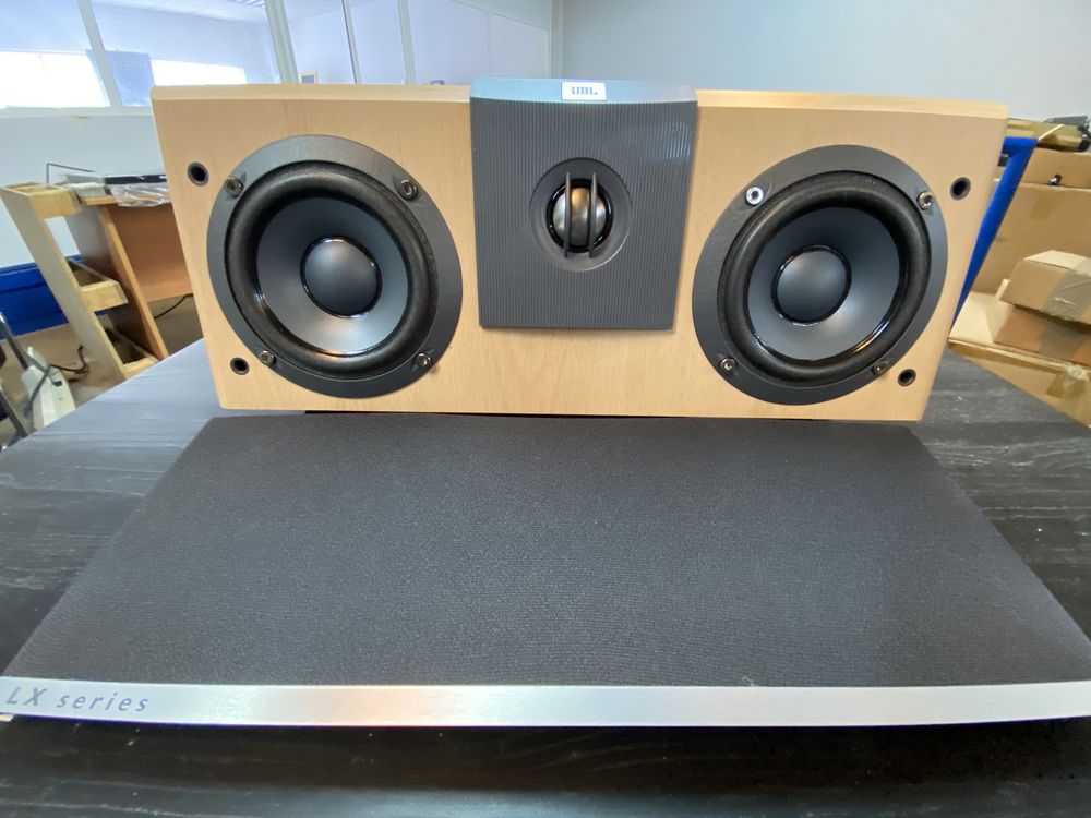 Coluna central JBL LX 2000