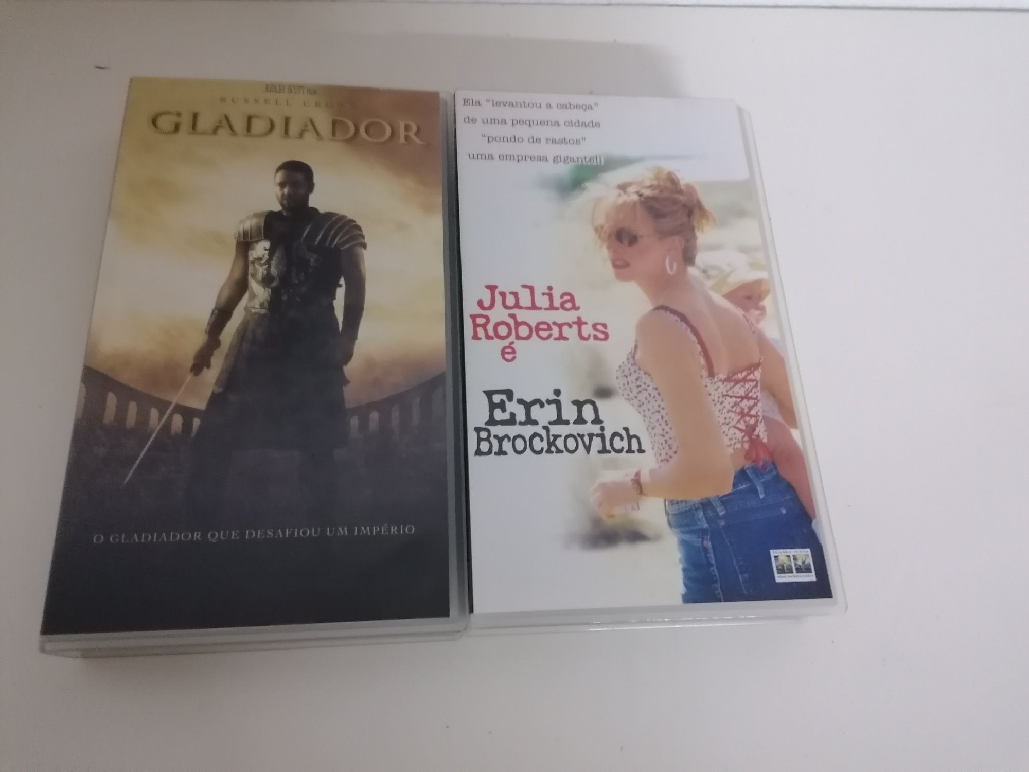 2 Cassetes VHS filmes