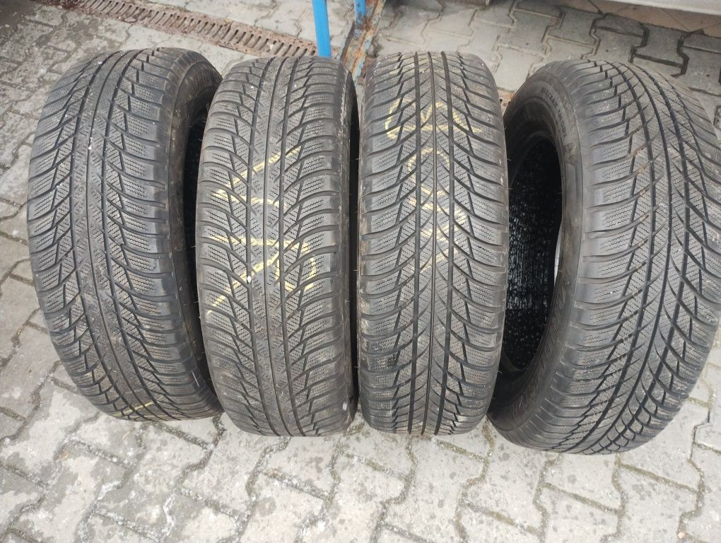 Bridgestone 215/65R17 opony zimowe Blizzak samowulkanizujaca