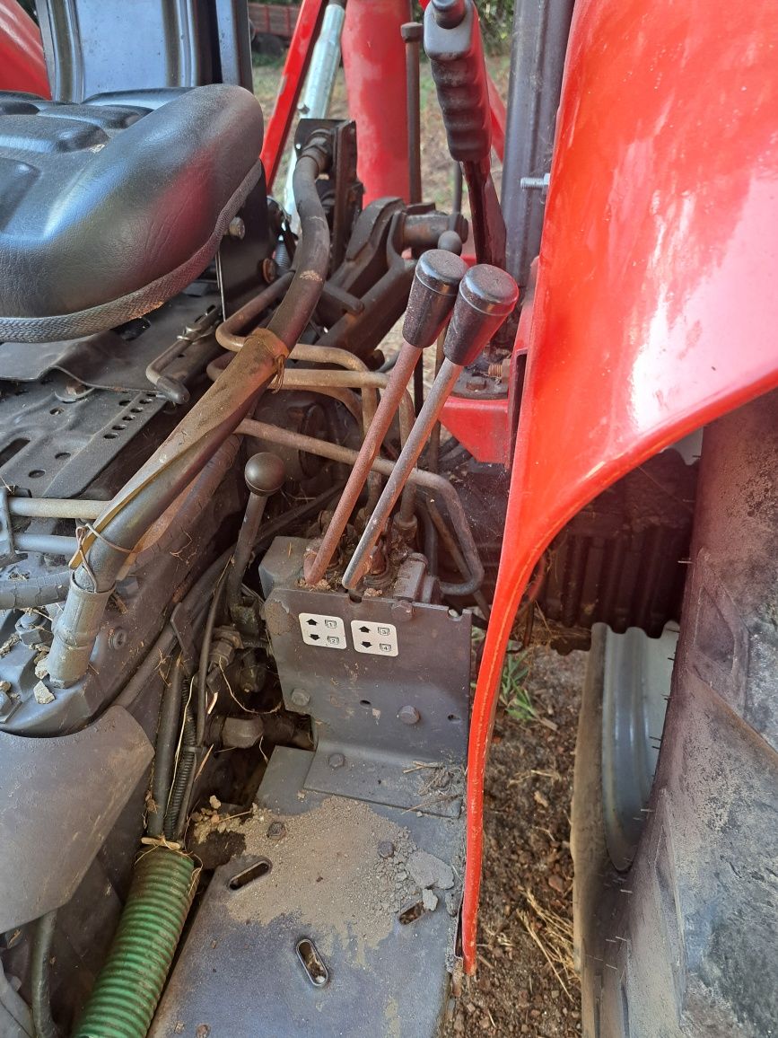 Trator massey ferguson 240 4x4