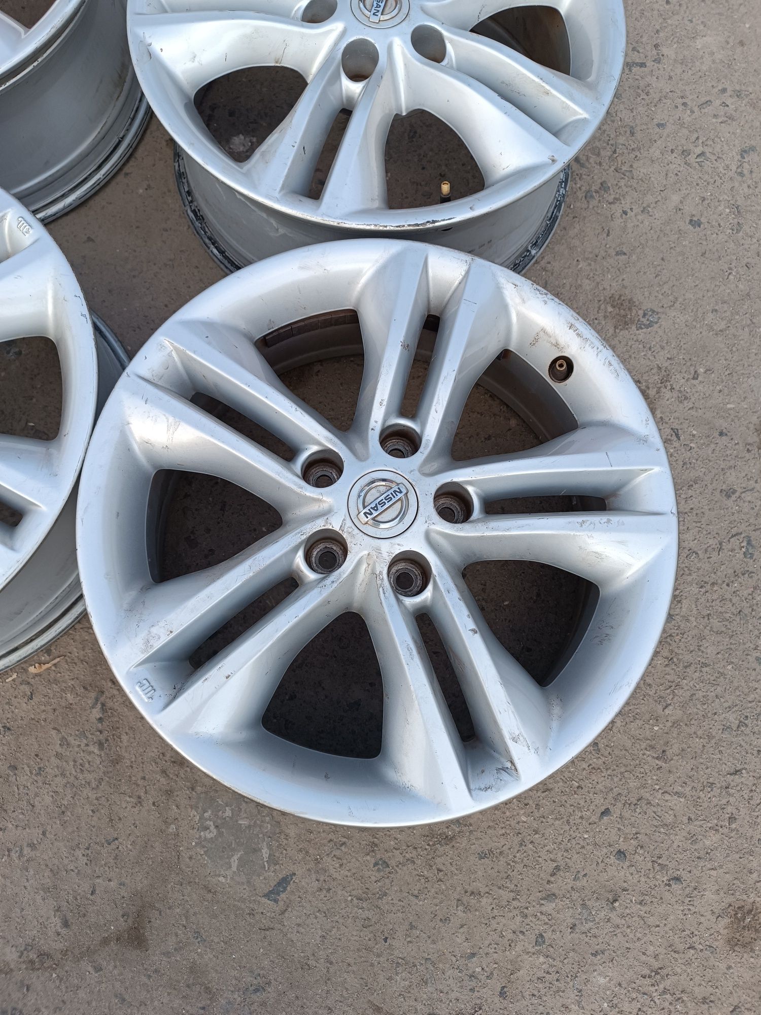 Диски Nissan Qashqai 5/114,3/17 6,5j
