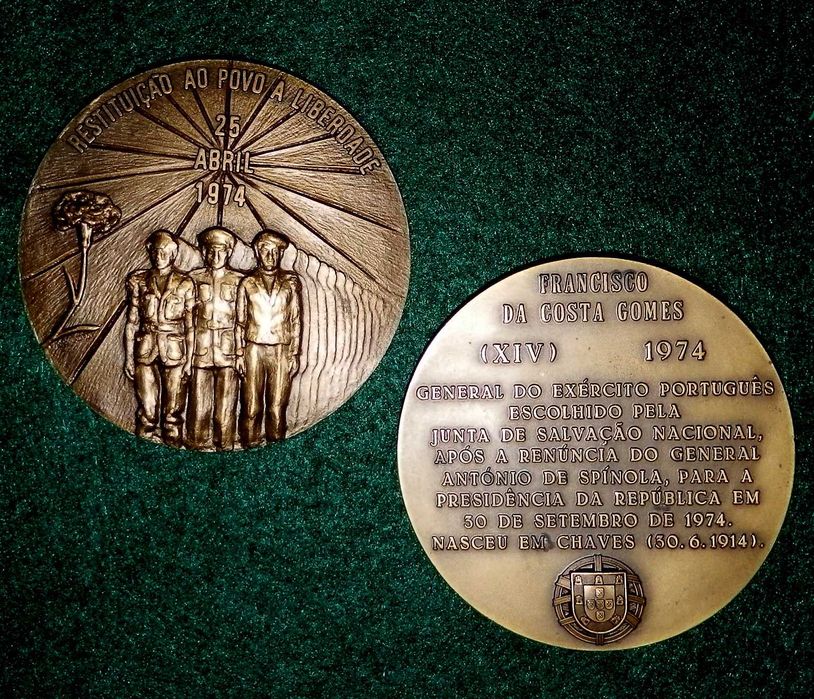 Medalhas Bronze General Spinola e general Costa Gomes