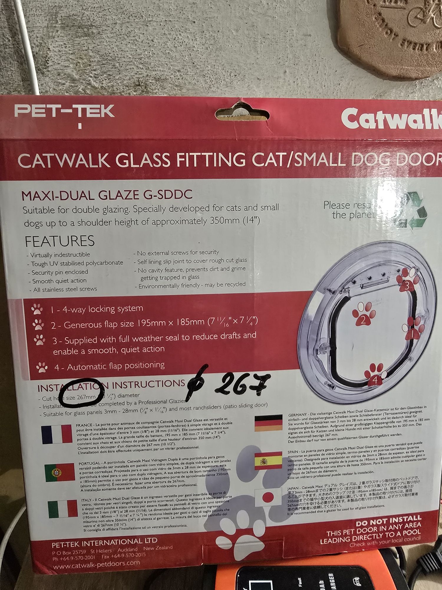 Drzwiczki dla psa i kota