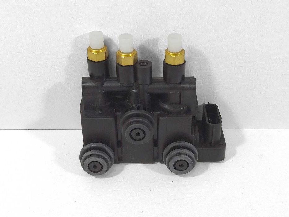 Блок клапанів Land Rover Discovery 3 4 L319 Range Rover L320 L322