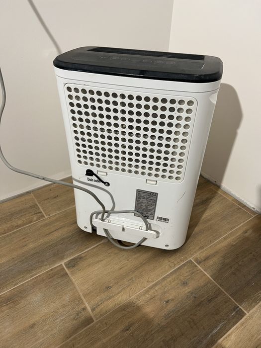 Comfee MDDF-16DEN3 osuszacz powietrza 350W 16l/24h
