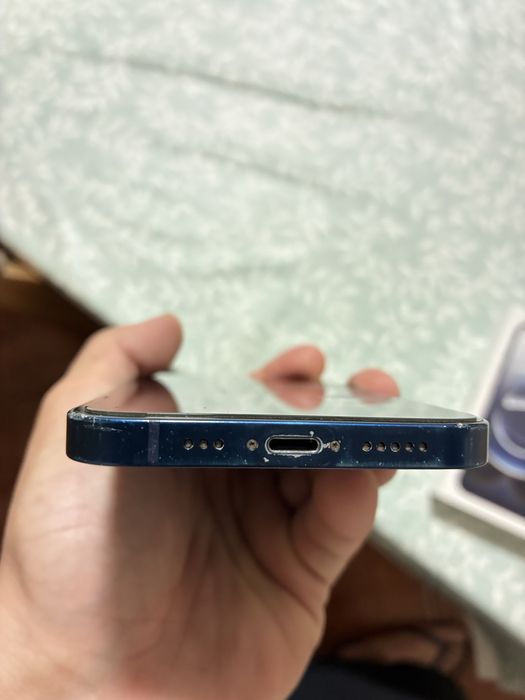 Vendo iphone 12 64gb