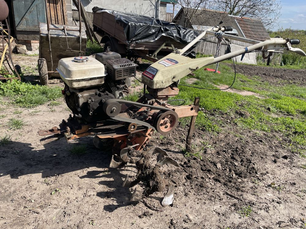 Продам мотоблок Defiant 6 к.с