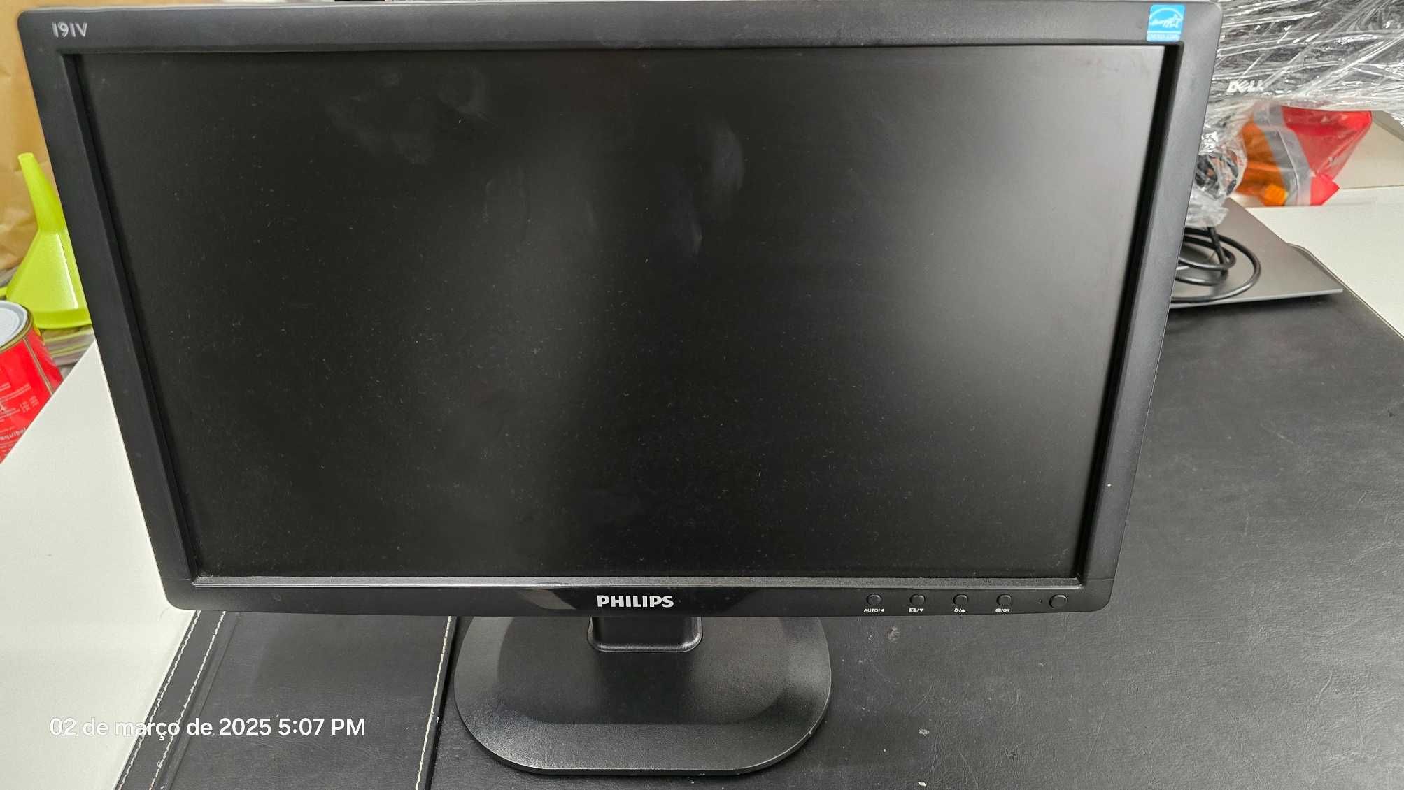 Monitor Philips  191V2 1920 x 1080 LCD Monitor Preto