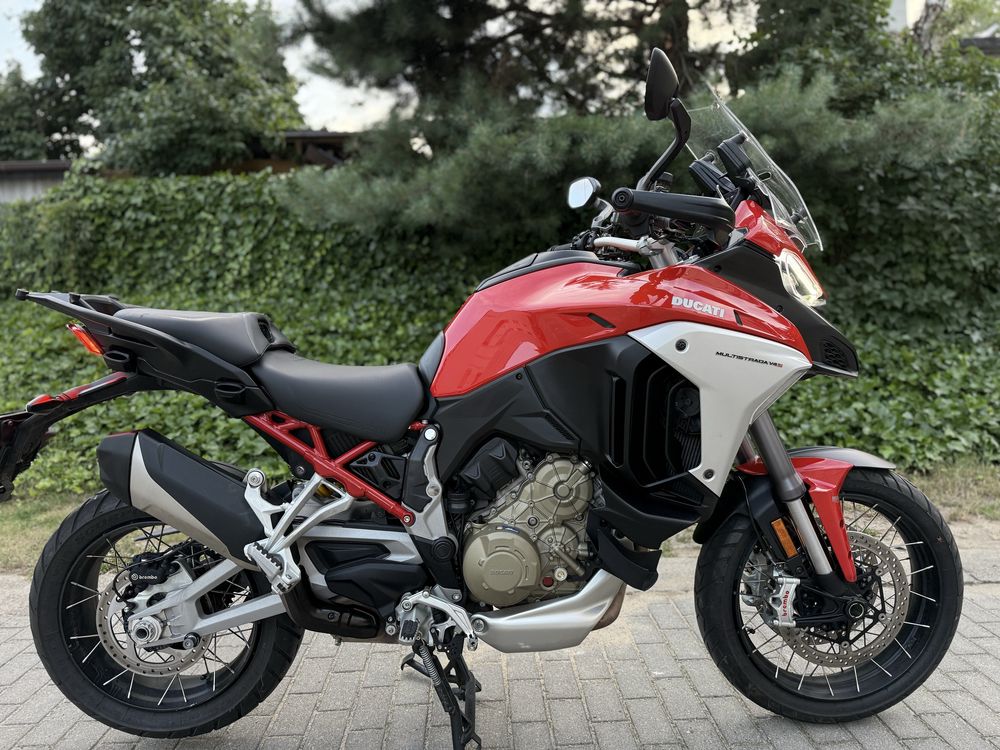 Ducati Multistrada V4S rok 2022 / przebieg 27000 km / salon PL