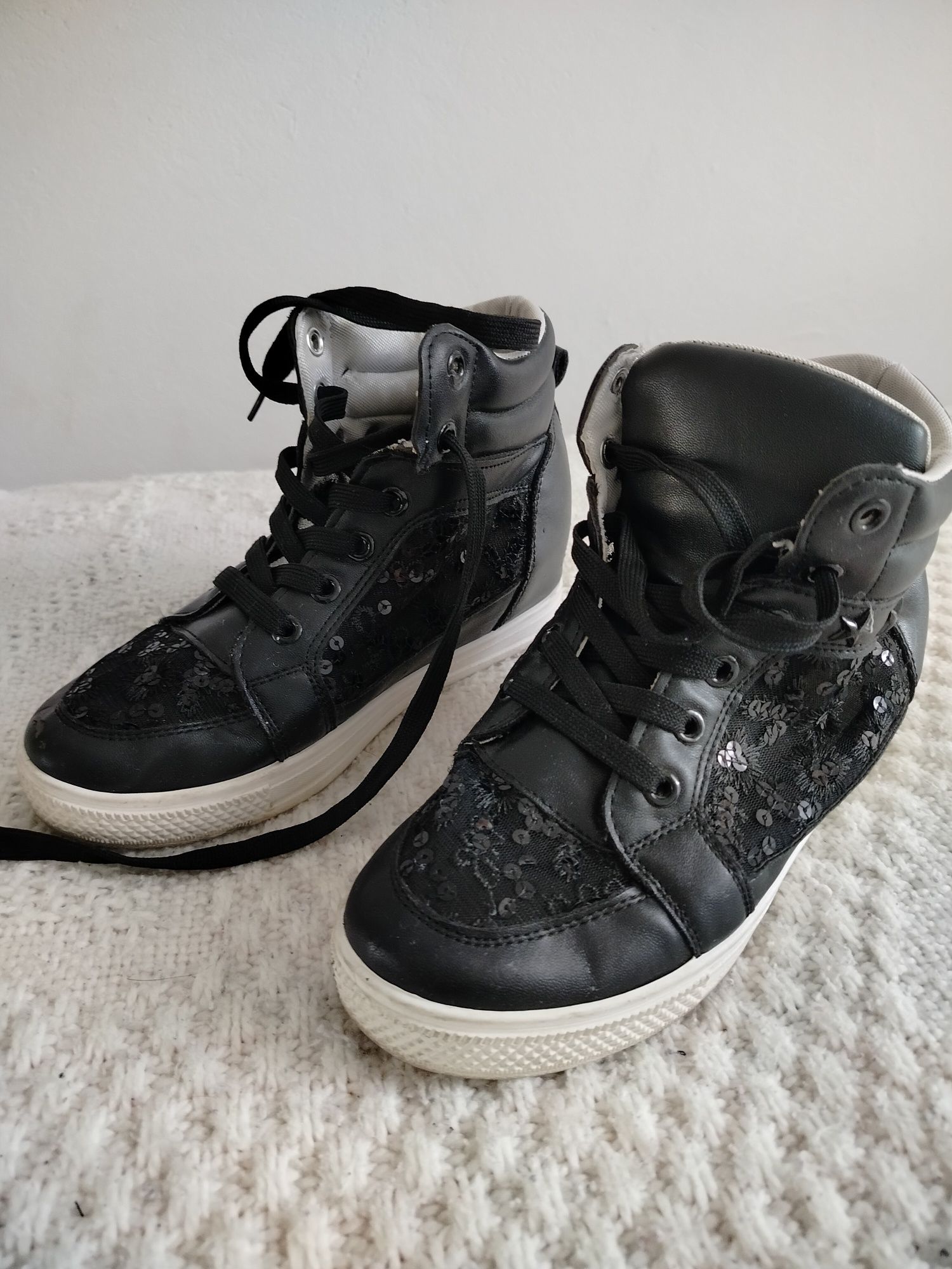 Buty dla nastolatki