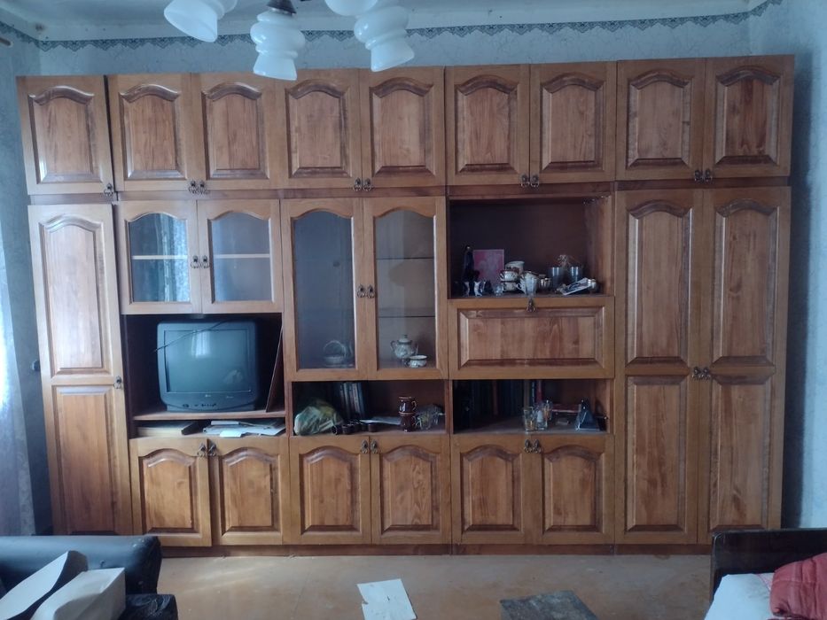 Стенка сделана под особенный заказ