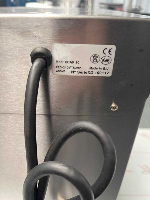 aquecedor de 30 pratos