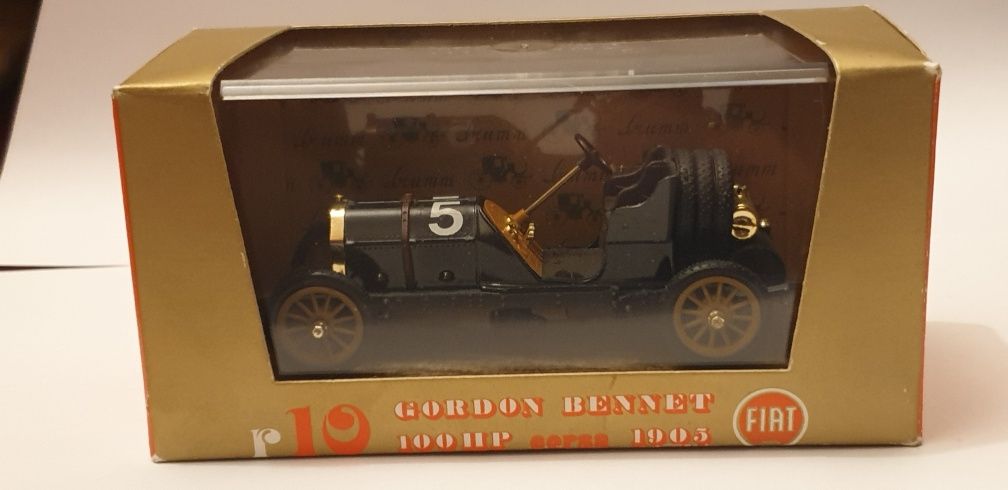 Brumm Fiat Gordon Bennet 1/43 z pudełkiem politoys corgi bburago