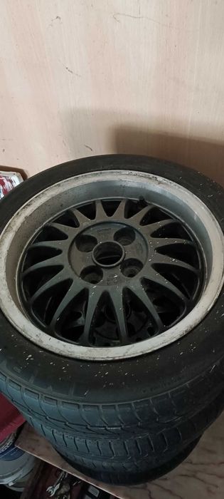 Jantes Ronal R8 4x100 15" ET37