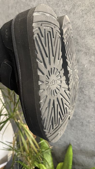 Уггі UGG W Neumel Platform 40 (26 см) оригінал